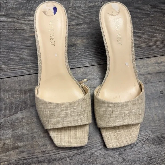 Nine West Beige and Gold Kitten Heel - Picture 1 of 4